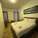 Bright 3br Penthouse With Amazing Views - By Hostmt Apartment *