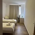 Apartment Bright 3br Penthouse With Amazing Views - By Hostmt *