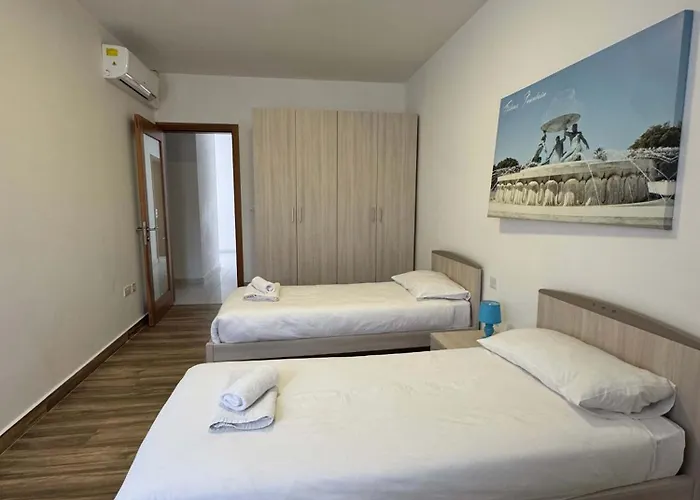 Bright 3br Penthouse With Amazing Views - By Hostmt Apartment *